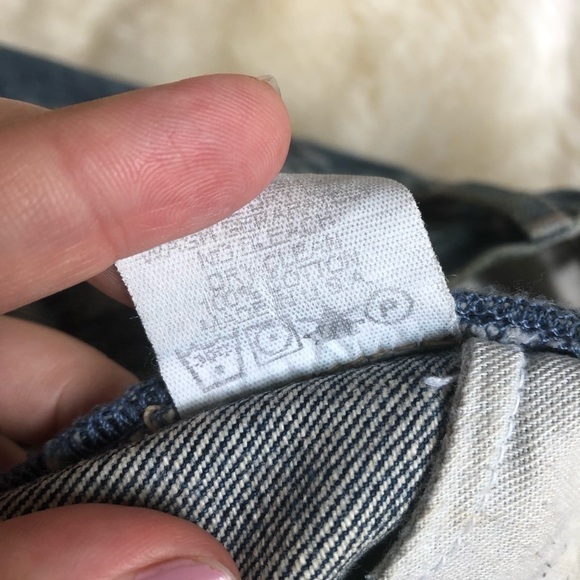 Marc Jacobs Light Wash Distressed Straight Jeans 2 - Picture 6 of 8